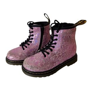 Dr Martens 1460 Crinkle Metallic Lace Up Boot little girls pink size US 9 EU 26